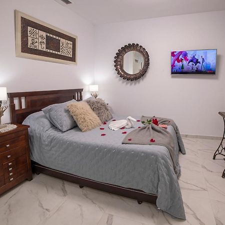 Apartamento Estrella Sauna Spa Jacuzzi Алама-де-Арагон Екстер'єр фото