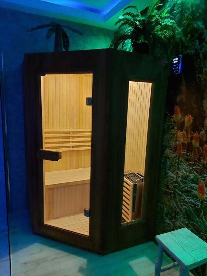 Apartamento Estrella Sauna Spa Jacuzzi Алама-де-Арагон Екстер'єр фото