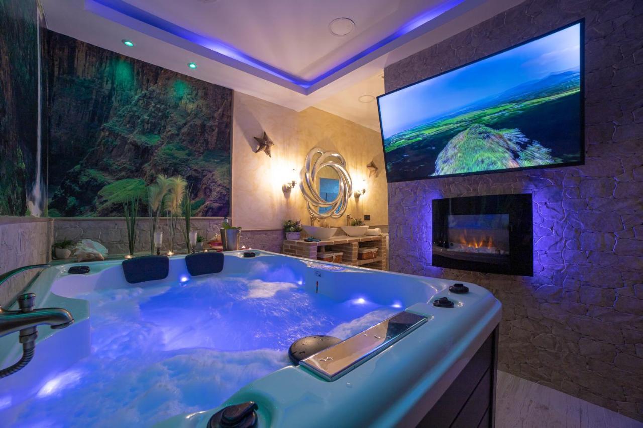 Apartamento Estrella Sauna Spa Jacuzzi Алама-де-Арагон Екстер'єр фото
