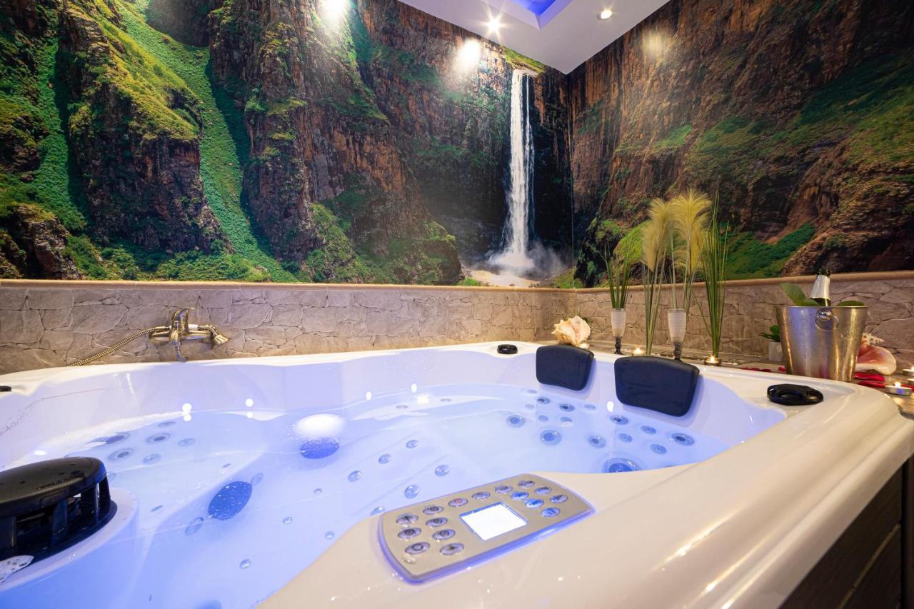 Apartamento Estrella Sauna Spa Jacuzzi Алама-де-Арагон Екстер'єр фото